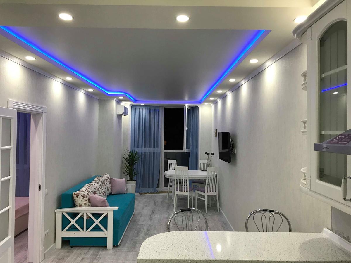 קייב Luxe Apartment On Drahomanova מראה חיצוני תמונה