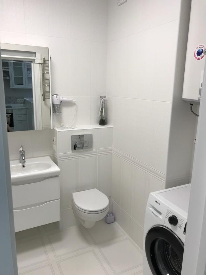 קייב Luxe Apartment On Drahomanova מראה חיצוני תמונה