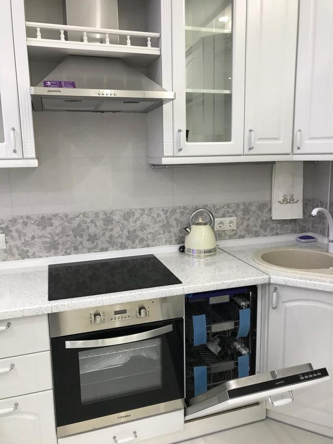 קייב Luxe Apartment On Drahomanova מראה חיצוני תמונה